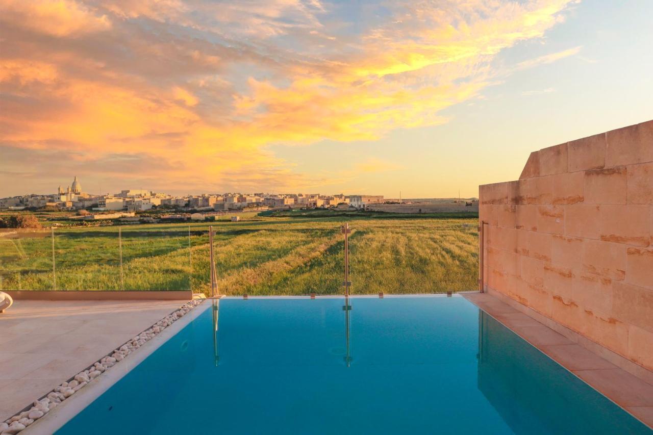 Inni Holiday Home With Infinity Pool Għarb Εξωτερικό φωτογραφία